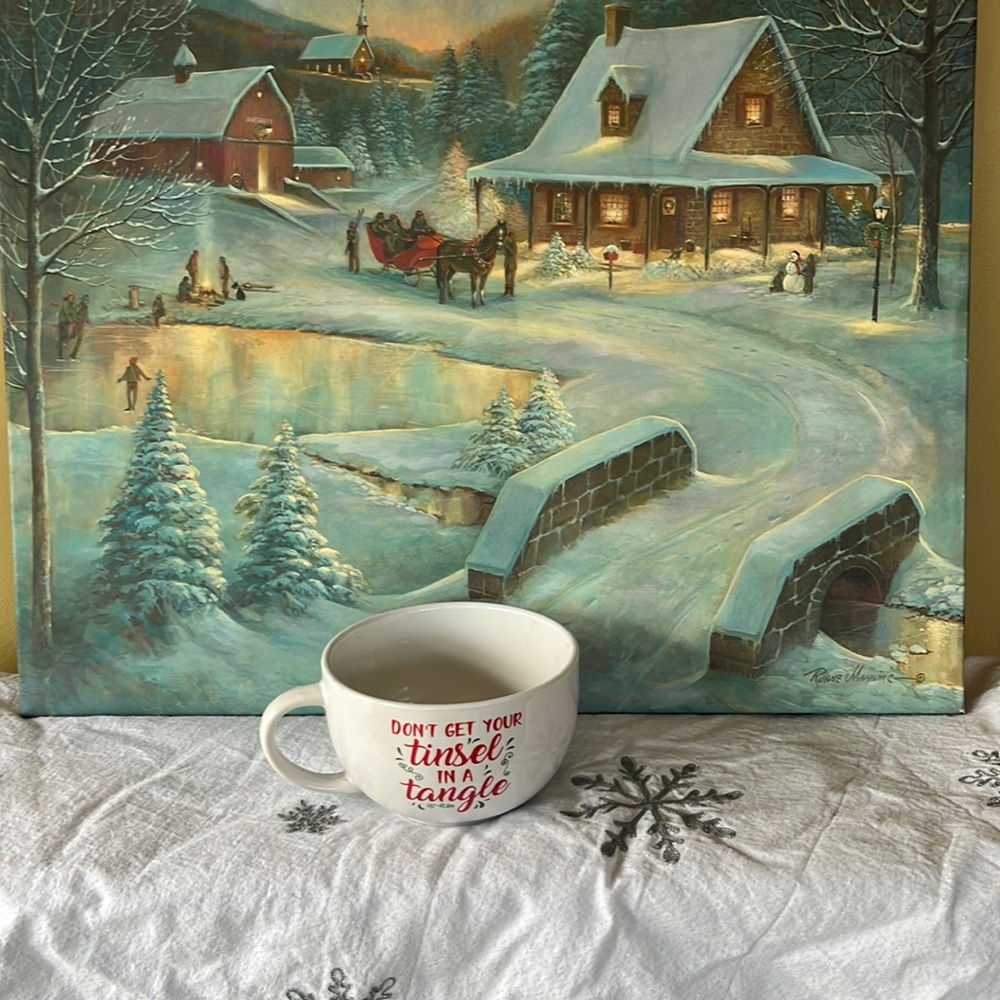 Christmas soup sippy mug, for one serving of soup or a gianourmous cup of coffee